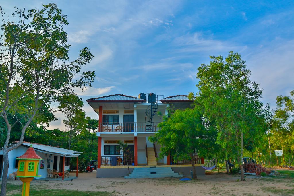 Autumn Moon Beach Cabanas 坦加拉 外观 照片